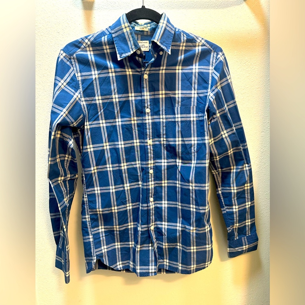 J Crew long sleeve button down - slim fit XS, blue plaid pattern